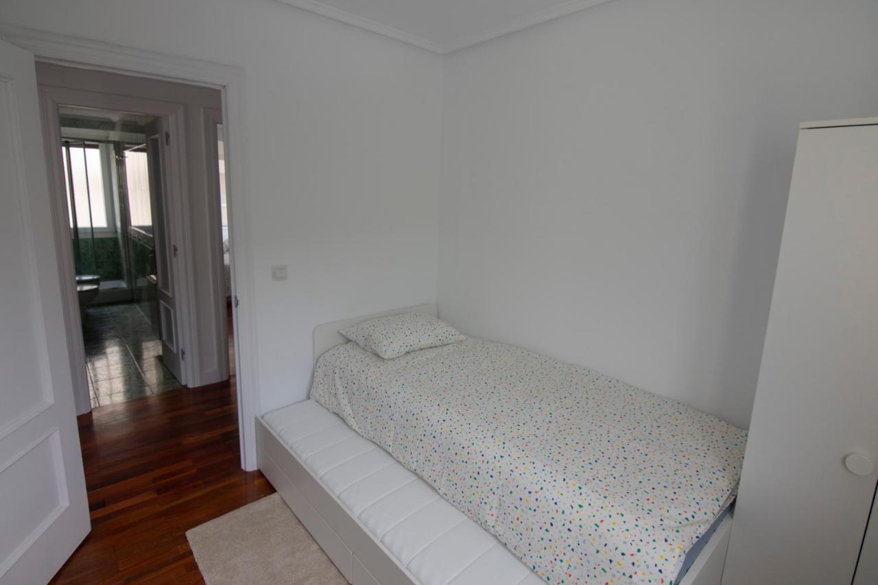 Atsedenportua Apartment Arminza Ngoại thất bức ảnh